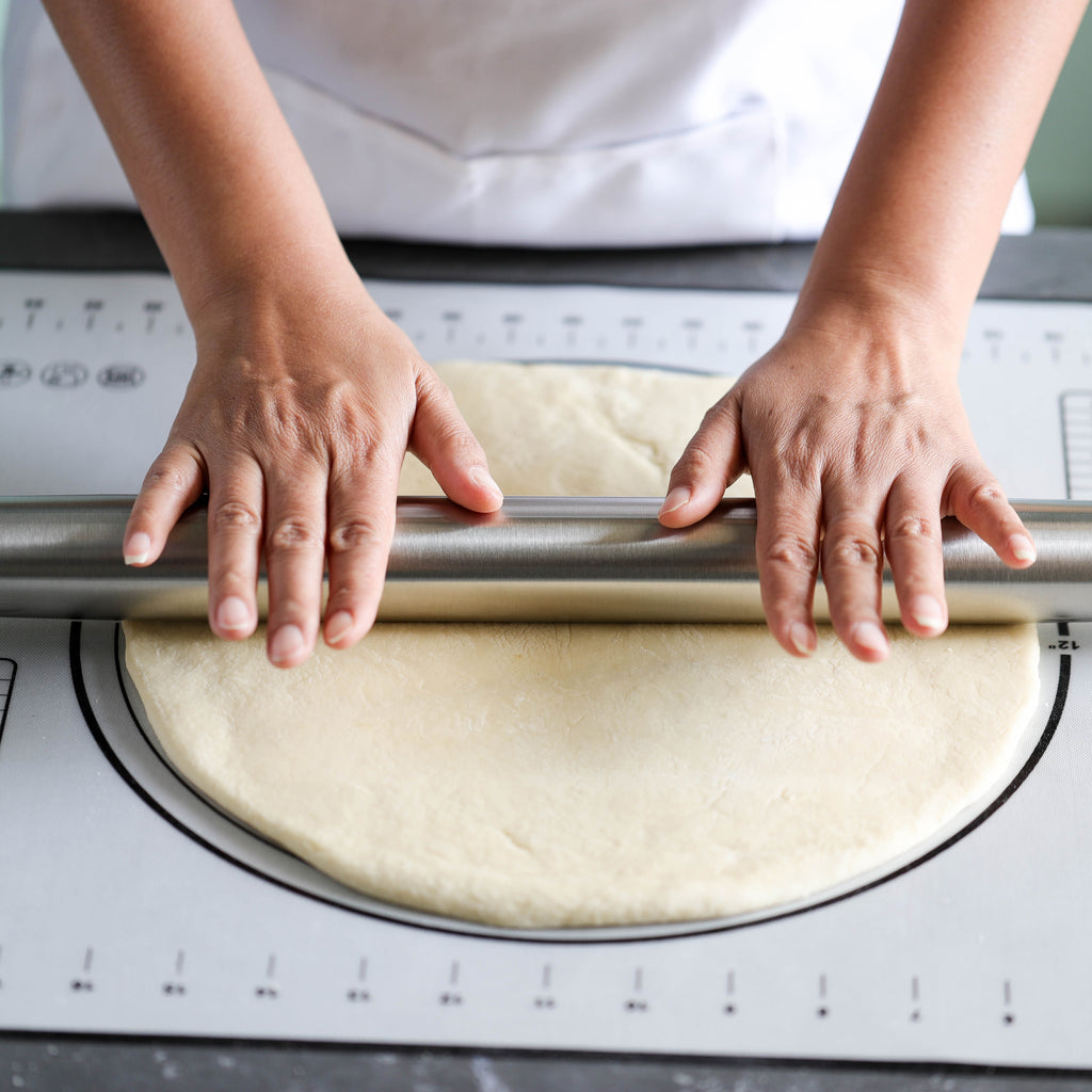 kayaso stainless steel roling pin and silicone baking mat set ,2 pieces