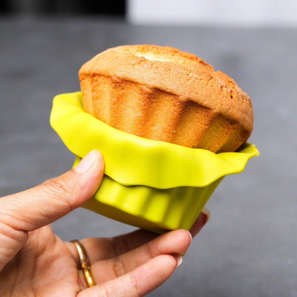 Kayaso Reusable Silicone Baking Cups,  Cake molds None-Stick Cupcake Muffin liners, BPA free, Fluted Mold, 12 pack, Assorted Colors