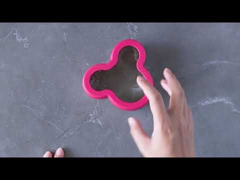 Kayaso Mickey Mouse and Minnie Mouse Cookie Cutter Set, Fun Sandwich Biscuit Cutter for Kids, Food Grade Stainless Steel (pack of 2)